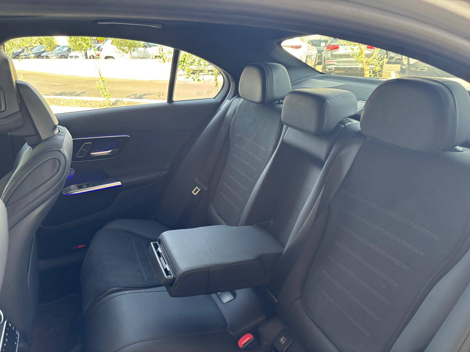 Image Mercedes-Benz CLASSE C BERLINE Classe C 300 de Hybrid EQ Berline AMG Line  Classe C 300 d e Hybrid EQ Berline AMG Line Classe C 300 de Hybrid EQ Berline AMG Line