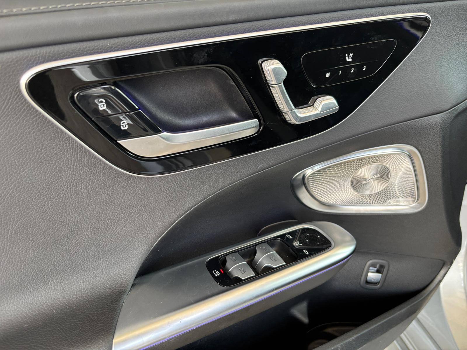 Image Mercedes-Benz CLASSE C BERLINE Classe C 300 de Hybrid EQ Berline AMG Line  Classe C 300 d e Hybrid EQ Berline AMG Line Classe C 300 de Hybrid EQ Berline AMG Line