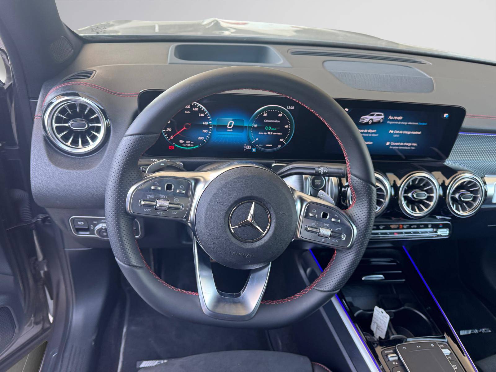 Image Mercedes-Benz EQB 250 AMG Line  EQB 250 AMG Line 250 AMG Line