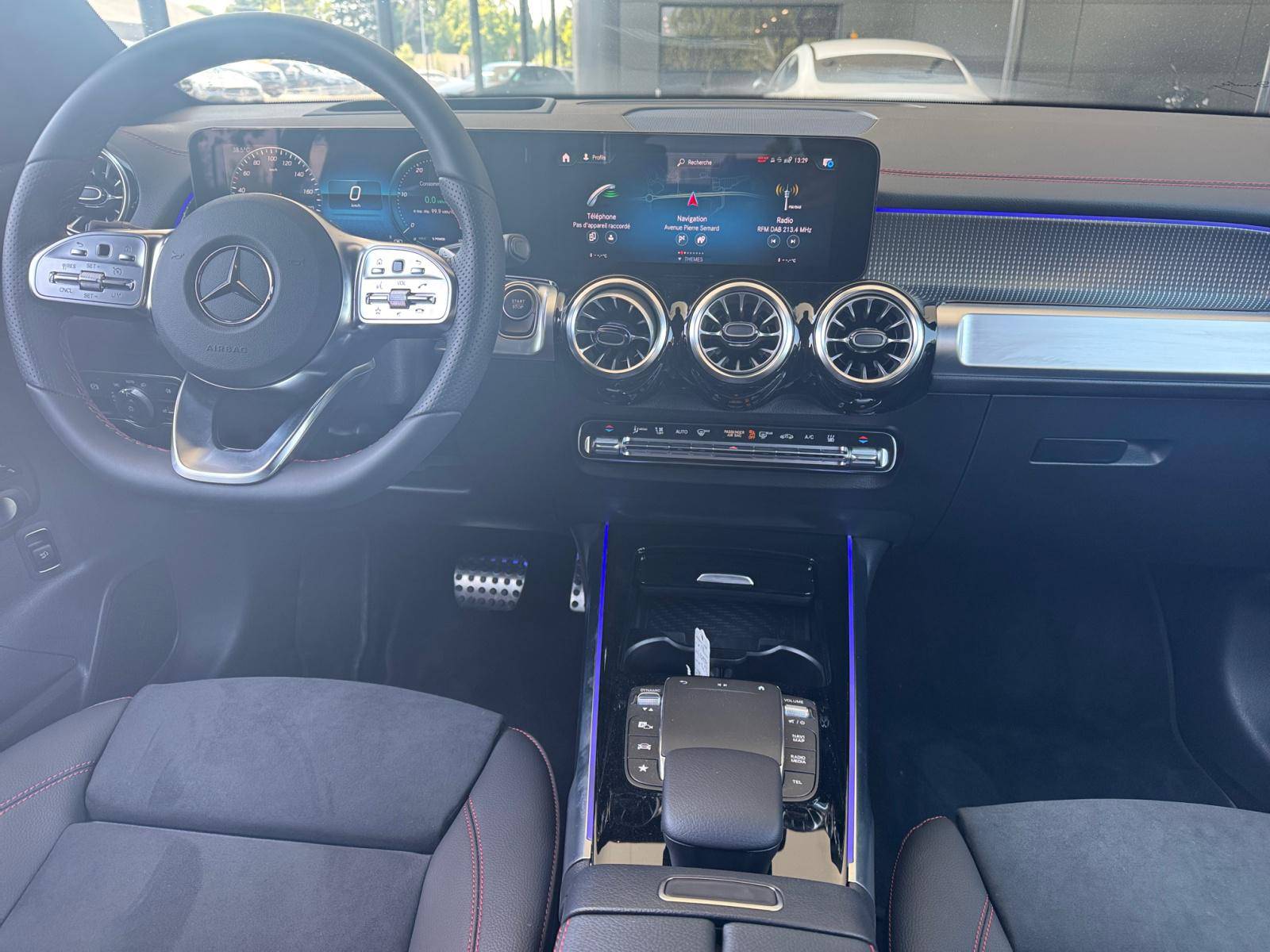 Image Mercedes-Benz EQB 250 AMG Line  EQB 250 AMG Line 250 AMG Line