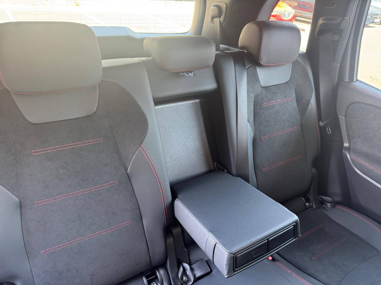 Image Mercedes-Benz EQB 250 AMG Line  EQB 250 AMG Line 250 AMG Line