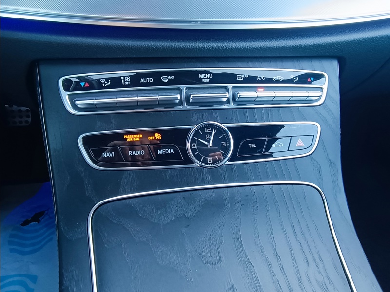 Image Mercedes-Benz CLASSE E COUPÉ E 220 d Coupé Sportline   E 220 d Coupé Sportline