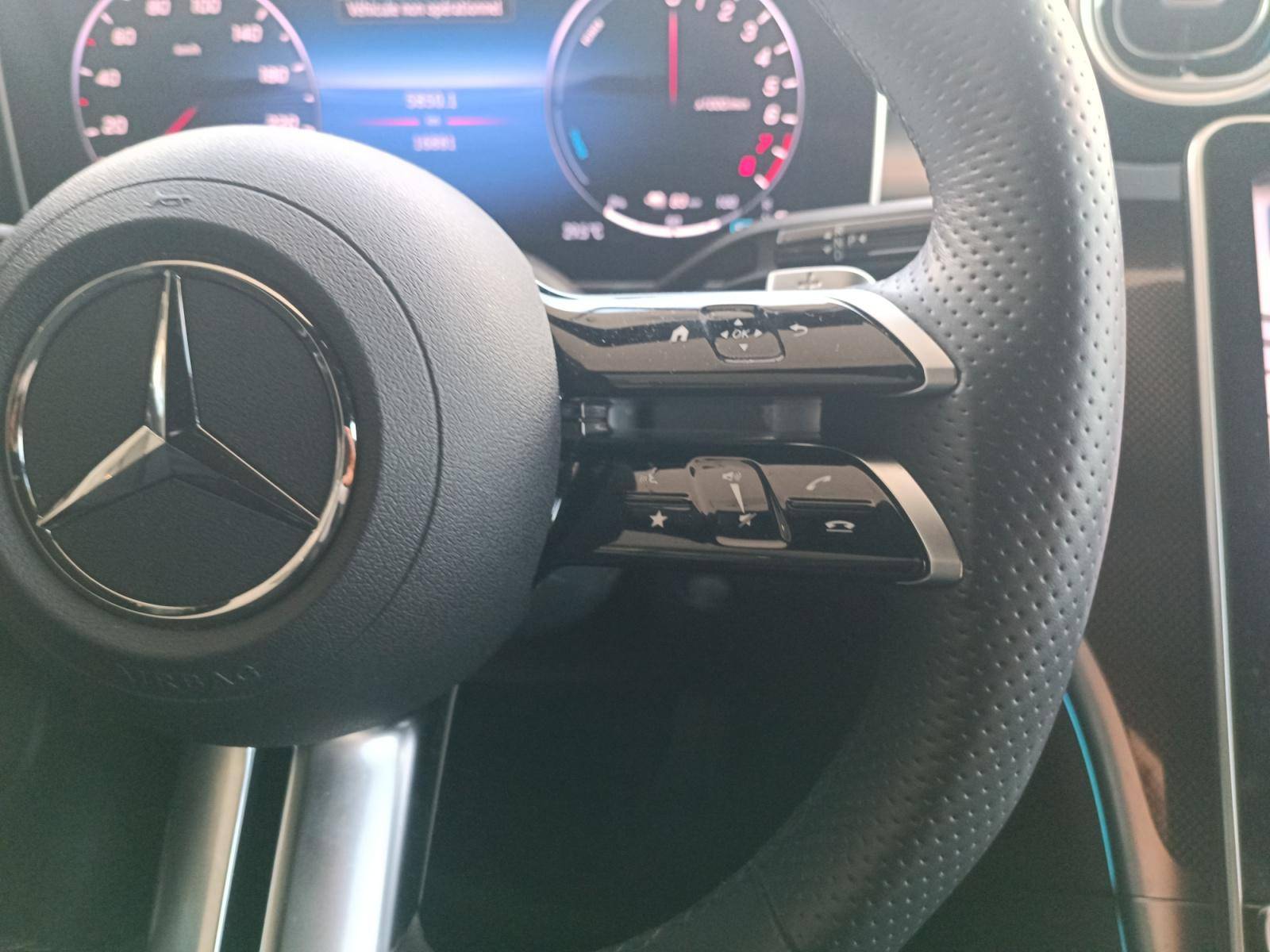 Image Mercedes-Benz CLASSE C BERLINE Classe C 300 e Hybrid EQ Berline AMG Line  Classe C 300 e Hybrid EQ Berline AMG Line Classe C 300 e Hybrid EQ Berline AMG Line