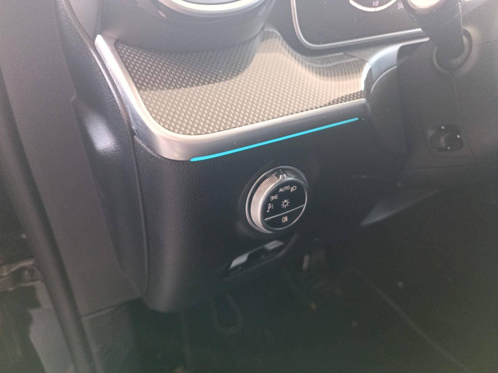 Image Mercedes-Benz CLASSE C BERLINE Classe C 300 e Hybrid EQ Berline AMG Line  Classe C 300 e Hybrid EQ Berline AMG Line Classe C 300 e Hybrid EQ Berline AMG Line