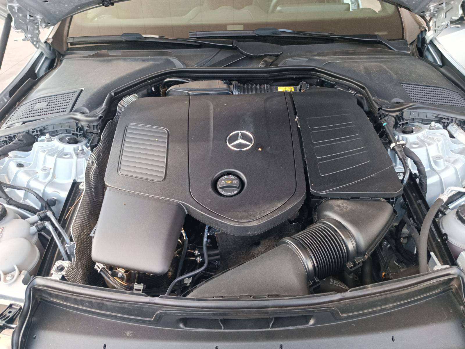 Image Mercedes-Benz CLASSE C BERLINE Classe C 300 e Hybrid EQ Berline AMG Line  Classe C 300 d e Hybrid EQ Berline AMG Line Classe C 300 e Hybrid EQ Berline AMG Line