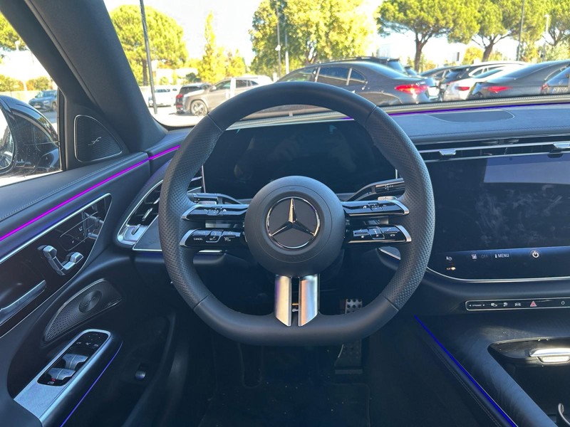 Image Mercedes-Benz CLASSE E BERLINE Classe E 300 de AMG Line Berline  Classe E 300 d e Hybrid EQ AMG Line Berline Classe E 300 de AMG Line Berline