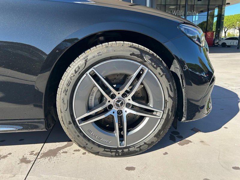 Image Mercedes-Benz CLASSE E BERLINE Classe E 300 de AMG Line Berline  Classe E 300 d e Hybrid EQ AMG Line Berline Classe E 300 de AMG Line Berline