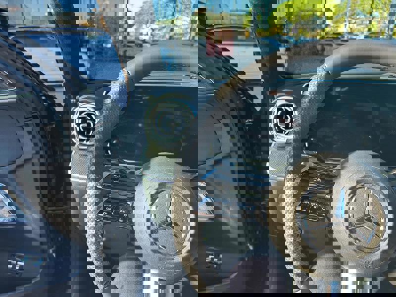 Image Mercedes-Benz CLASSE C BERLINE Classe C 300 e Hybrid EQ Berline AMG Line  Classe C 300 e Hybrid EQ Berline AMG Line Classe C 300 e Hybrid EQ Berline AMG Line