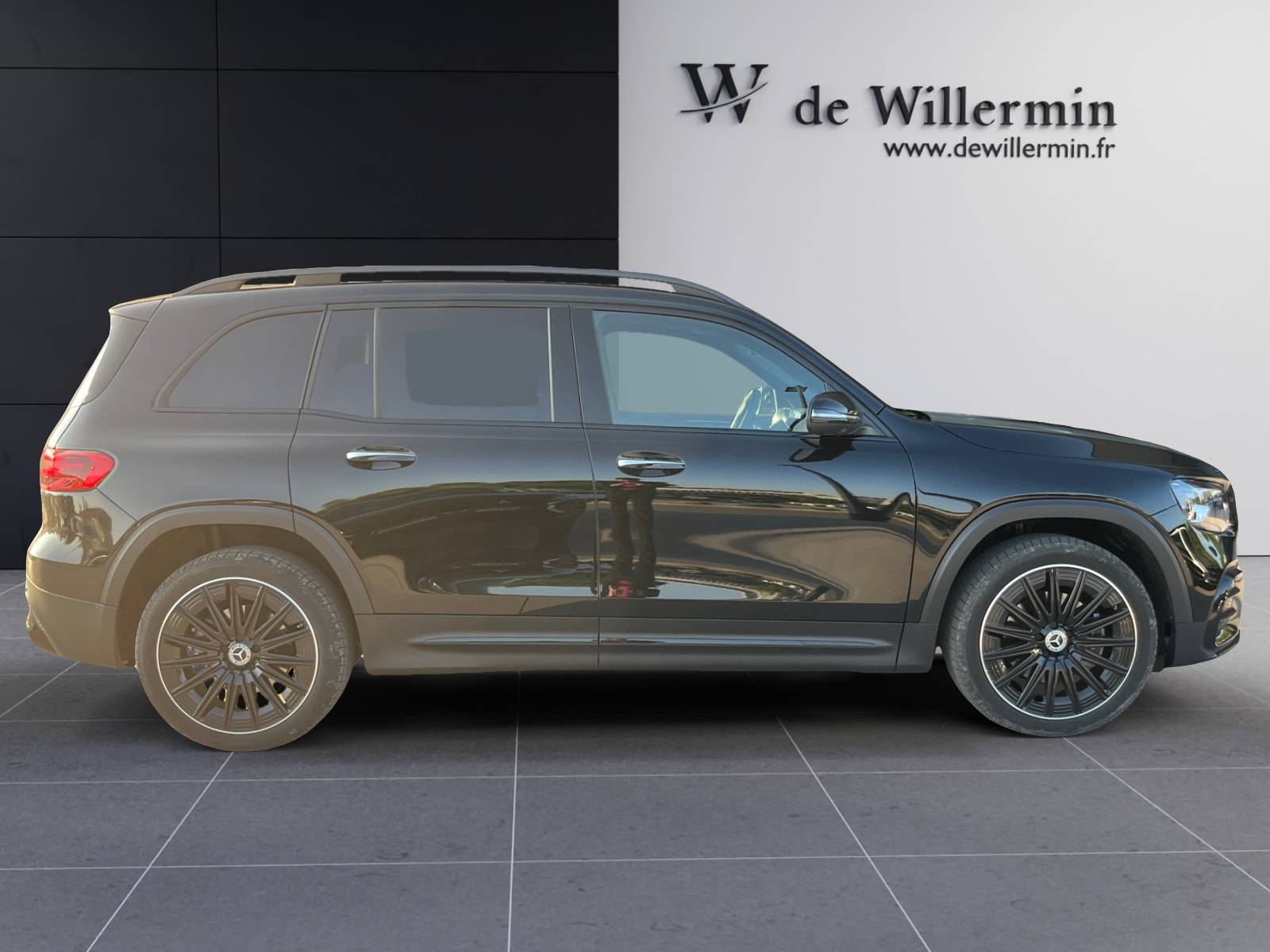 Image Mercedes-Benz GLB 200 d AMG Line  GLB 200 d AMG Line 200 d AMG Line