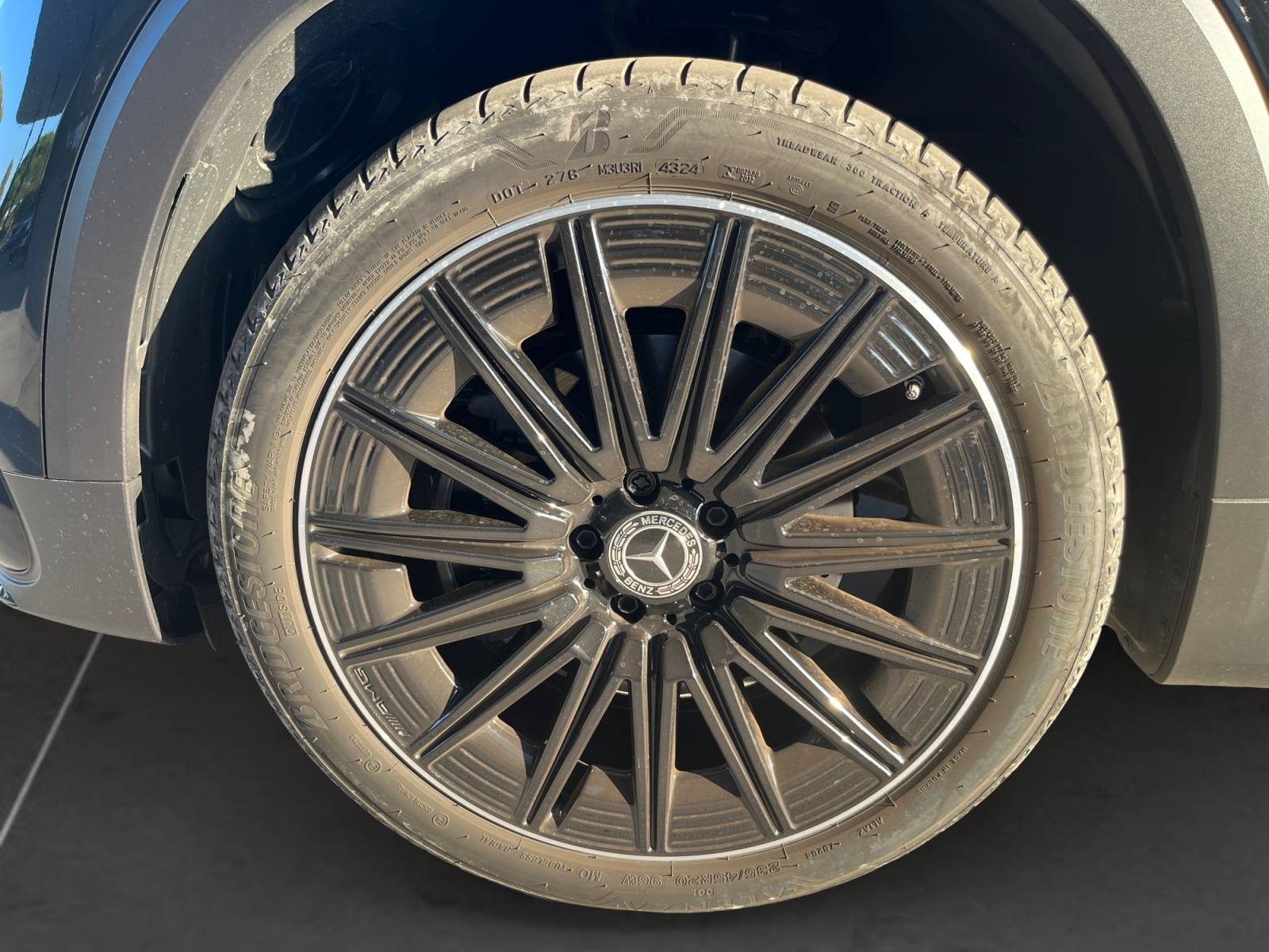 Image Mercedes-Benz GLB 200 d AMG Line  GLB 200 d AMG Line 200 d AMG Line