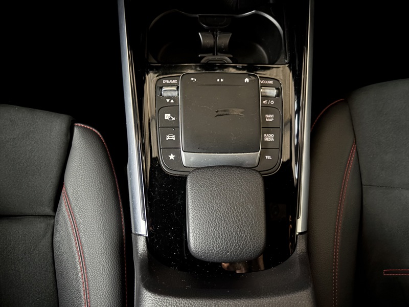 Image Mercedes-Benz GLB 200 d AMG Line   200 d AMG Line