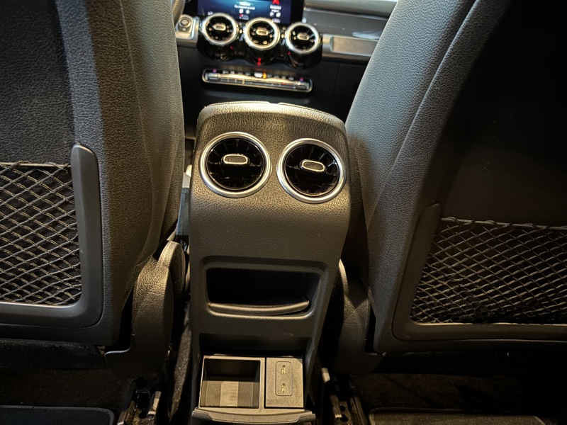 Image Mercedes-Benz GLB 200 d AMG Line   200 d AMG Line