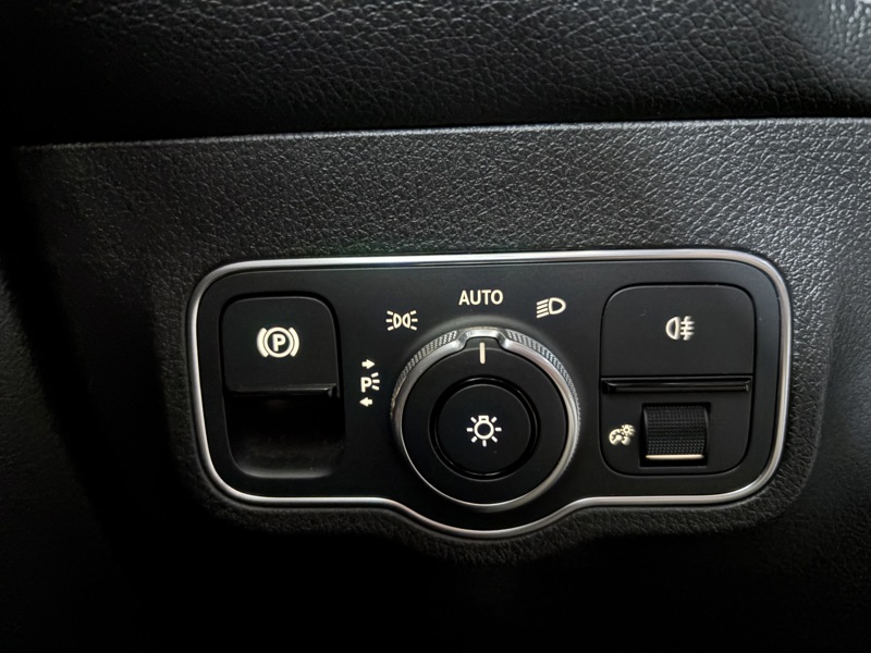 Image Mercedes-Benz GLB 200 d AMG Line   200 d AMG Line