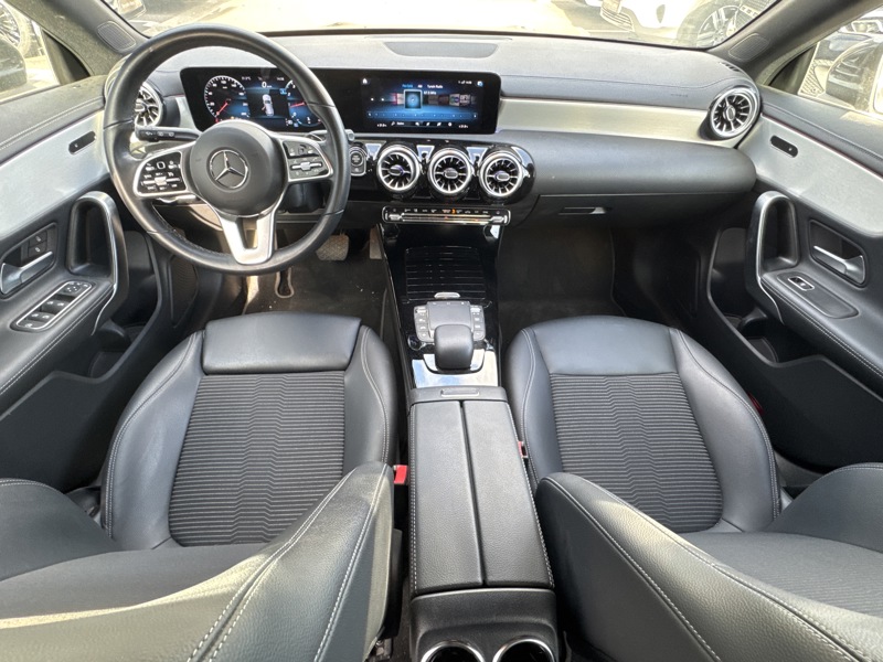 Image Mercedes-Benz CLA SHOOTING BRAKE CLA 200 Shooting Brake Business Line Pack Progressive  CLA 200 Shooting Brake Business Line