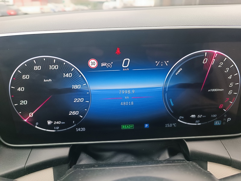 Image Mercedes-Benz GLC SUV GLC 300 e Hybrid EQ 4MATIC Business Line   GLC 300 e Hybrid EQ 4MATIC Business Line