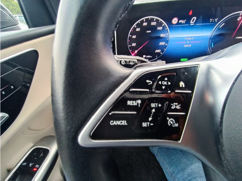 Image Mercedes-Benz GLC SUV GLC 300 e Hybrid EQ 4MATIC Business Line   GLC 300 e Hybrid EQ 4MATIC Business Line