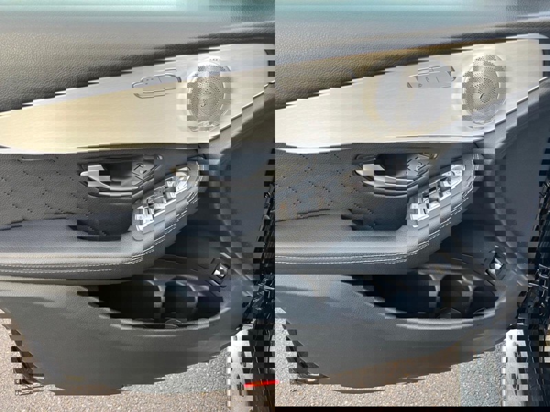 Image Mercedes-Benz GLC SUV GLC 300 d 4MATIC SUV AMG Line   GLC 300 d 4MATIC SUV AMG Line