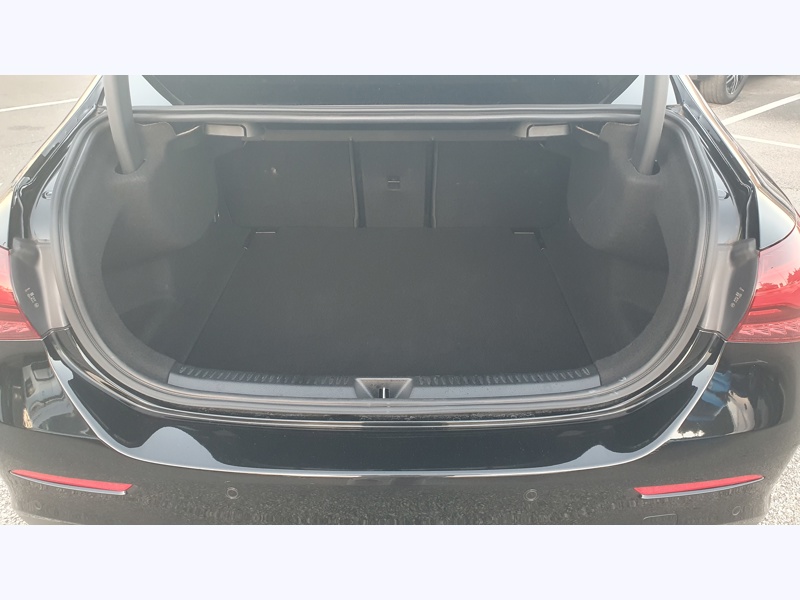 Image Mercedes-Benz CLASSE A 200 d Berline AMG Line   200 d Berline AMG Line