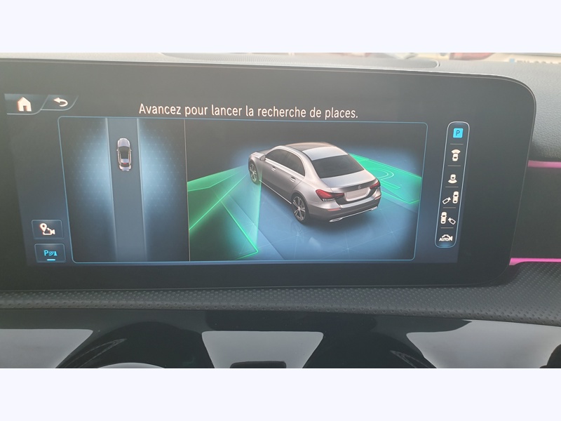 Image Mercedes-Benz CLASSE A 200 d Berline AMG Line   200 d Berline AMG Line