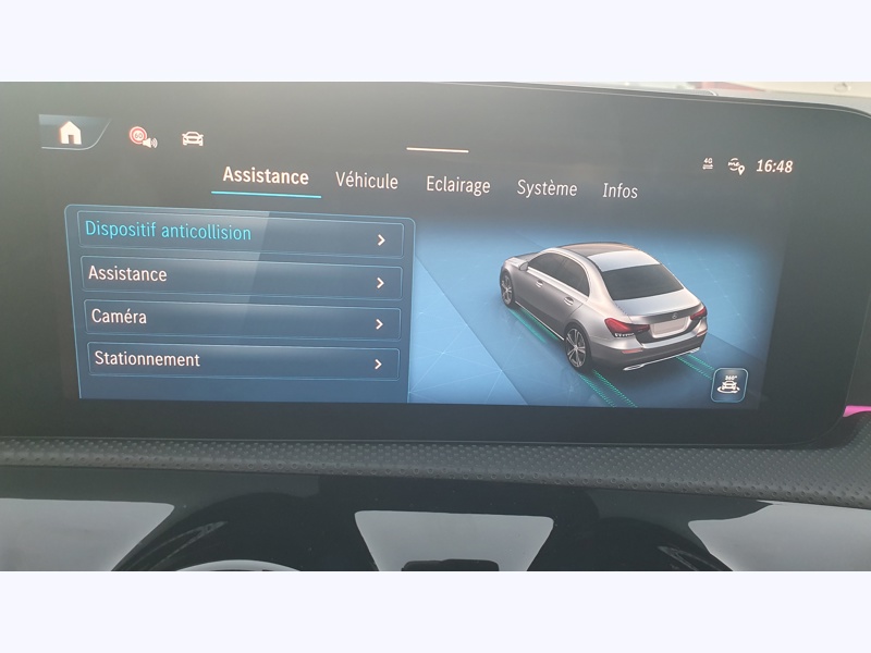 Image Mercedes-Benz CLASSE A 200 d Berline AMG Line   200 d Berline AMG Line