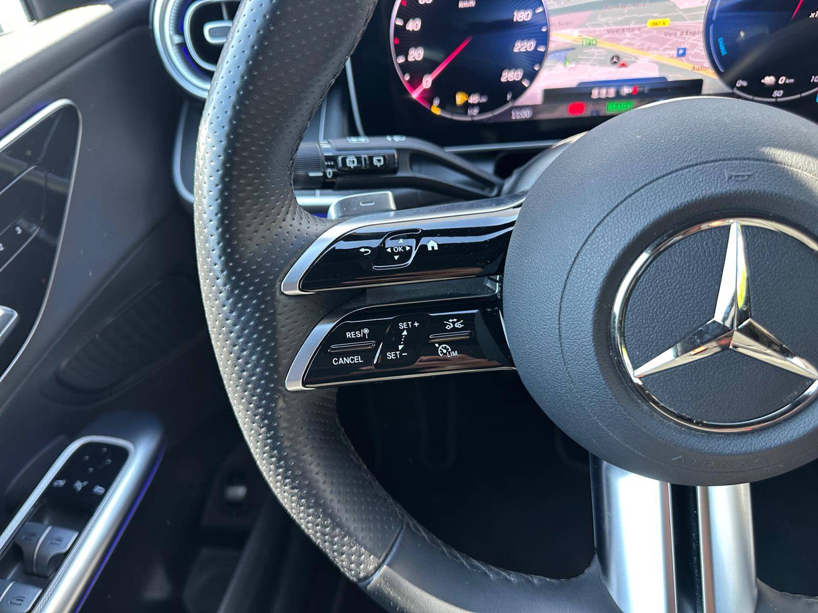 Image Mercedes-Benz GLC SUV GLC 300 de Hybrid EQ 4MATIC AMG Line  GLC 300 de 9G-Tronic 4Matic AMG Line GLC 300 de Hybrid EQ 4MATIC AMG Line