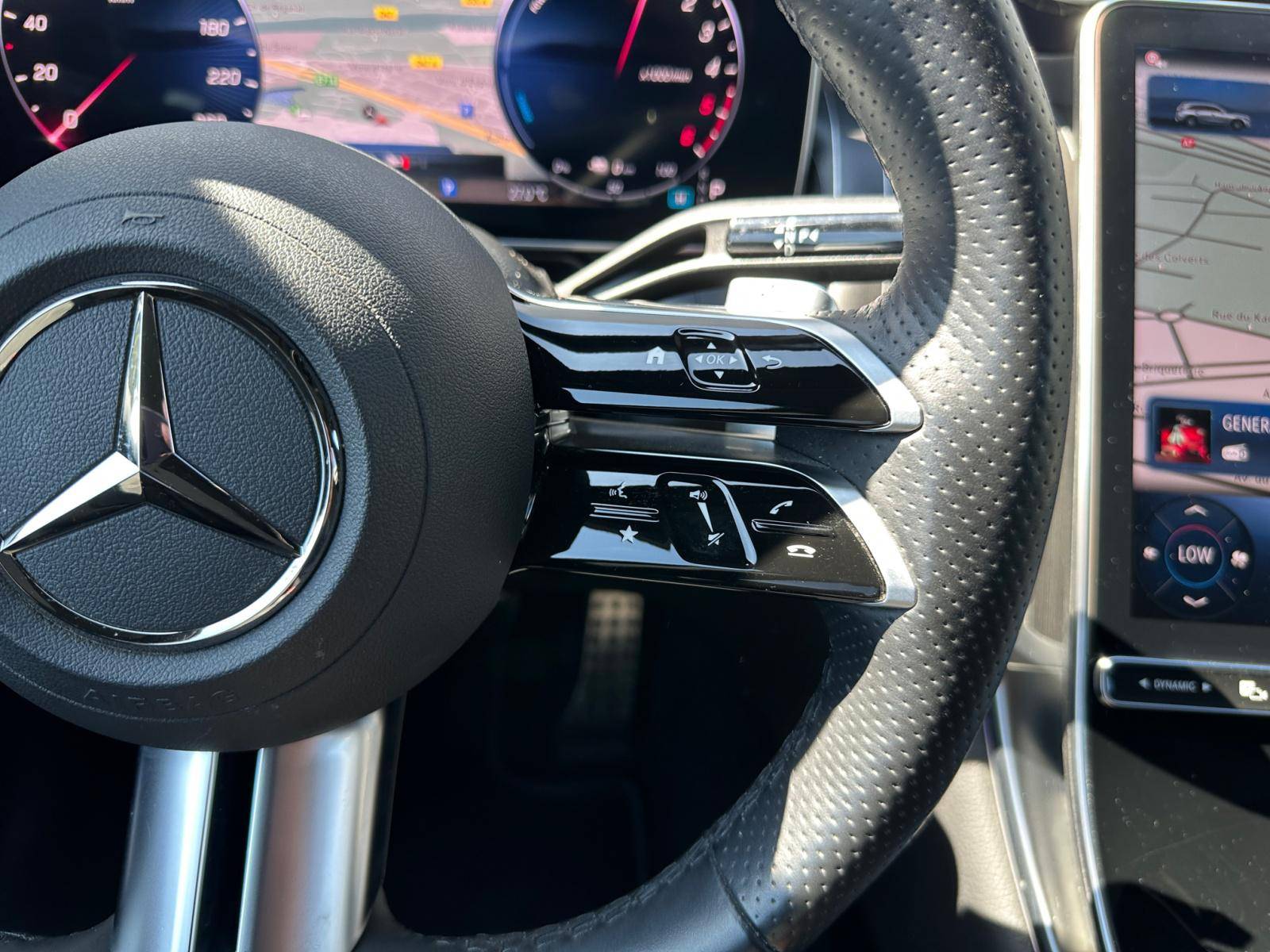 Image Mercedes-Benz GLC SUV GLC 300 de Hybrid EQ 4MATIC AMG Line  GLC 300 de 9G-Tronic 4Matic AMG Line GLC 300 de Hybrid EQ 4MATIC AMG Line