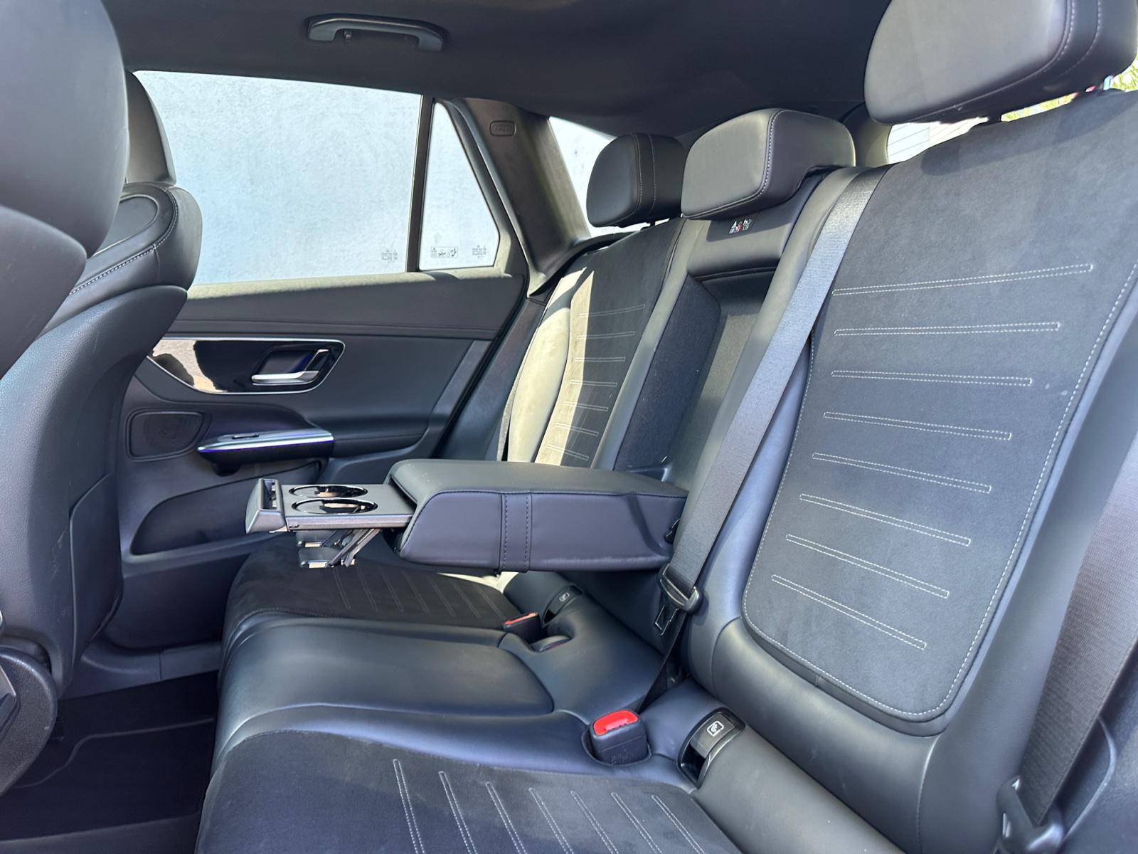 Image Mercedes-Benz GLC SUV GLC 300 de Hybrid EQ 4MATIC AMG Line  GLC 300 de 9G-Tronic 4Matic AMG Line GLC 300 de Hybrid EQ 4MATIC AMG Line