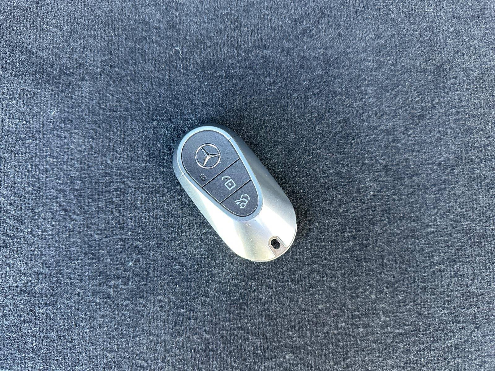 Image Mercedes-Benz GLC SUV GLC 300 de Hybrid EQ 4MATIC AMG Line  GLC 300 de 9G-Tronic 4Matic AMG Line GLC 300 de Hybrid EQ 4MATIC AMG Line