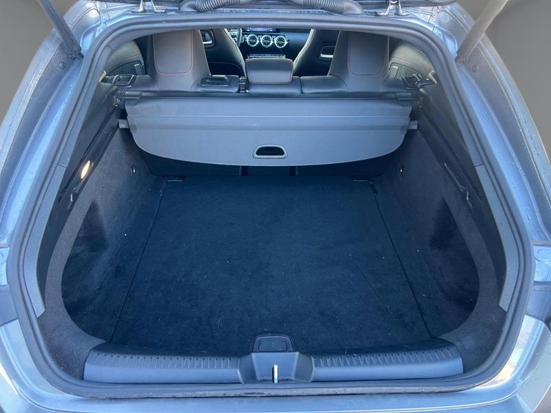 Image Mercedes-Benz CLA SHOOTING BRAKE CLA 200 d Shooting Brake AMG Line  CLA 200 d Shooting Brake AMG Line CLA 200 d Shooting Brake AMG Line