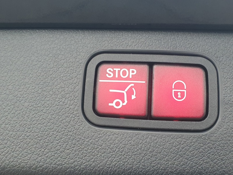 Image Mercedes-Benz CLASSE C BREAK Classe C 300 e Break AMG line  Classe C 300 e Hybrid EQ Break AMG Line Classe C 300 e Break AMG line