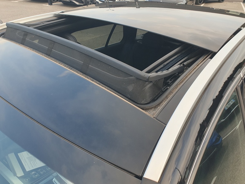 Image Mercedes-Benz CLASSE C BREAK Classe C 300 e Break AMG line  Classe C 300 e Hybrid EQ Break AMG Line Classe C 300 e Break AMG line